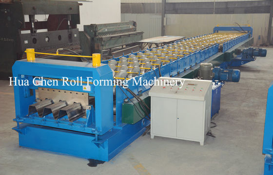 Machine de formage de rouleaux de pont métallique de 1,2 mm d'épaisseur, 28T, avec 1 an de garantie pour la production de ponts de plancher