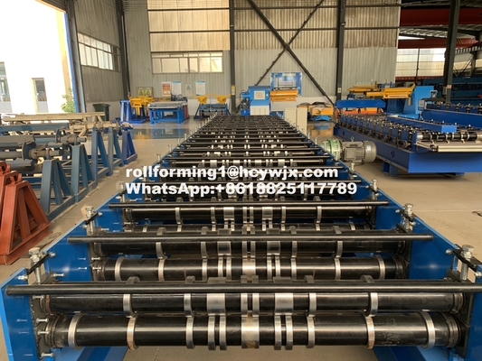 1.5 pouces Machines de formage de rouleaux en acier à double rangée pour profilés latéraux de conteneurs maritimes