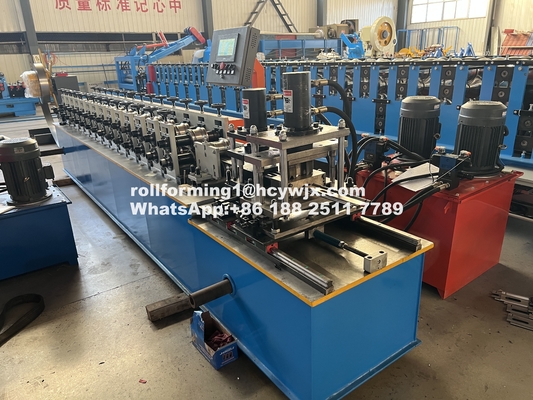 Machine de formage de rouleaux de porte à volets en ligne Malaisie