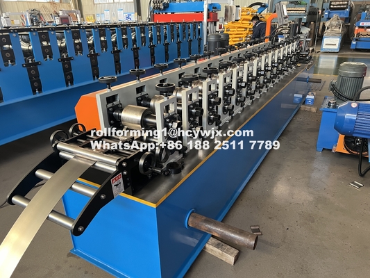 Machine de formage de rouleaux de porte à volets en ligne Malaisie