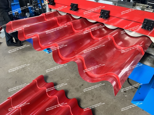 PPGI Matériau GI en acier couleur pour la machine de formage de rouleaux de tuiles vitrées