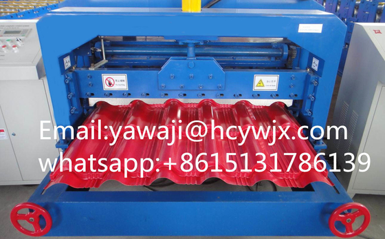 Machine de formage de rouleaux de tuiles en acier glacé hydraulique avec matériel de découpe CR12 et épaisseur de matériau de 0,3-0,6 mm
