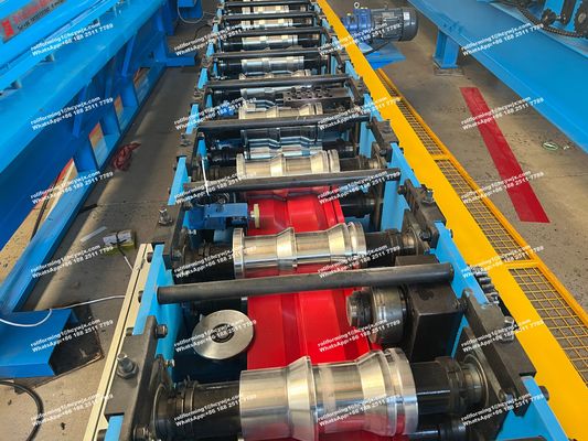 Machine de formage de rouleaux de panneaux muraux à haut rendement avec CE, contrôle PLC