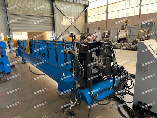Machine de formage de rouleaux de gouttière de pluie de gouttière de pluie hydraulique de 100 mm ou de diamètre personnalisé