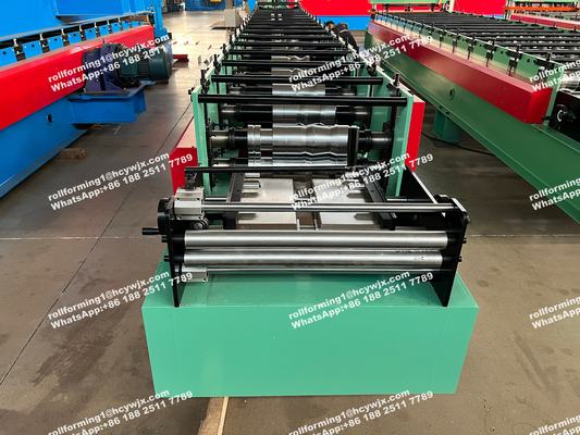 Machine à gouttières en acier / aluminium / cuivre pour profils de gouttières pluviales