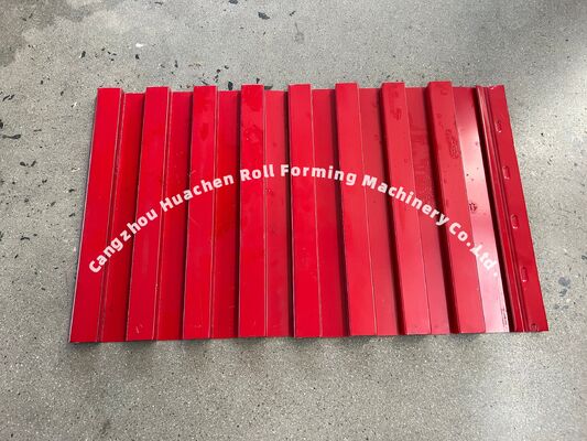 Machine de formage par roulement à froid de tôles de toiture galvanisées