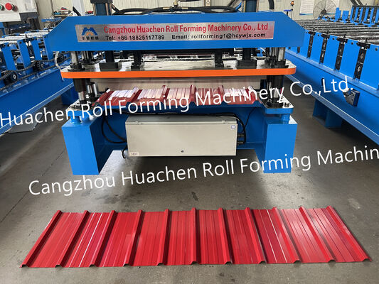 Automatic sheet forming production line for roof panels and wall panels