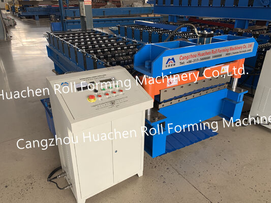 La machine de laminage des panneaux muraux est adaptée à la production de panneaux muraux.