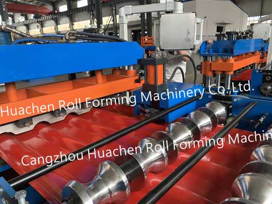 Machines de formage par laminage adaptées aux toits en acier - Titane