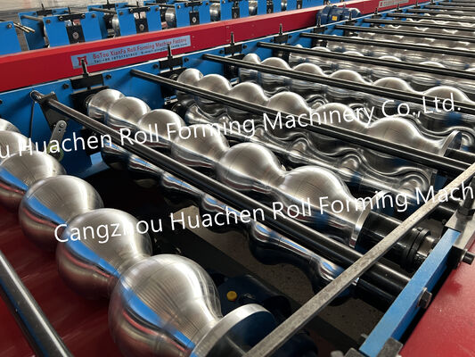 Machine de formage à froid de tôle de toit en acier ondulé de couleur, à vendre