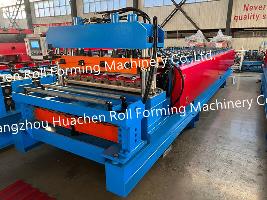 Onduleuse automatique entièrement automatisée pour panneaux muraux en tôle de fer colorée de bâtiments résidentiels