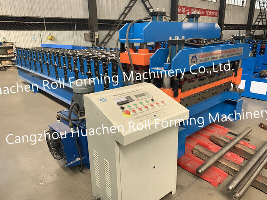 Machine de formage de rouleaux de haute qualité pour le formage de tôles de toits