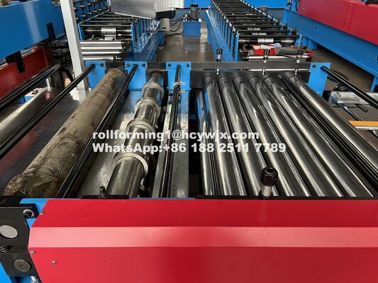 Machine de nivellement et de coupe de tôles métalliques d'une épaisseur de 1 mm pour une largeur de 1000 mm à 1250 mm
