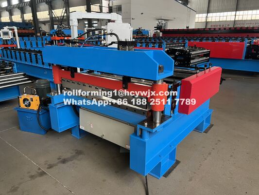 Machine de nivellement et de coupe de tôles métalliques d'une épaisseur de 1 mm pour une largeur de 1000 mm à 1250 mm