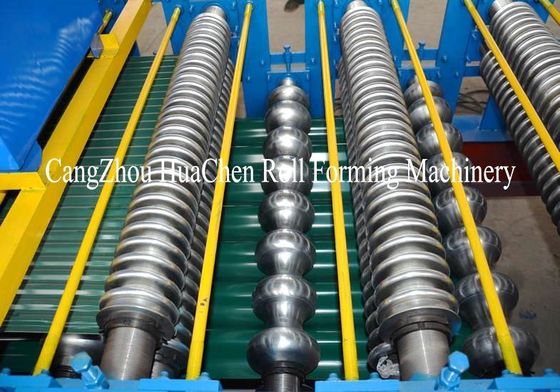 Petit pain à grande vitesse de toit en métal formant la coupe hydraulique automatique de machine