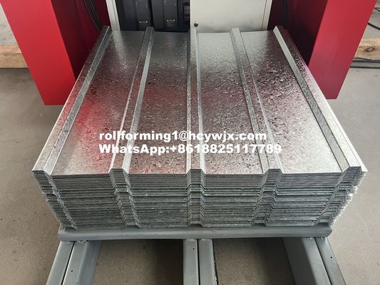 Toit de bobine du zinc G250-G300 formant la machine, petit pain de panneau formant la machine trois phases