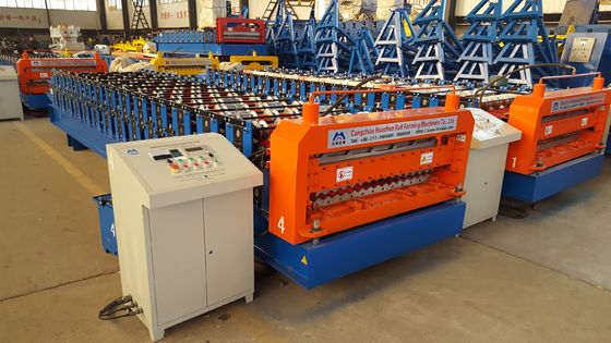 Le PLC commandent le petit pain de tôle de double couche formant des machines garantie de 18 mois