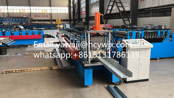 7.5KW Chaîne d'entraînement personnalisable automatique CZ machine de production de purlin