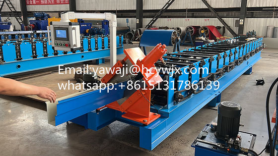 Petit pain de gouttière de l'eau de contrôle de PLC de Panasonic formant la machine à vendre