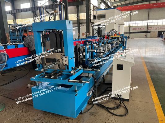 Machine de formage de profilés C Z Purlin interchangeables et réglables automatiquement de 80 à 300 mm