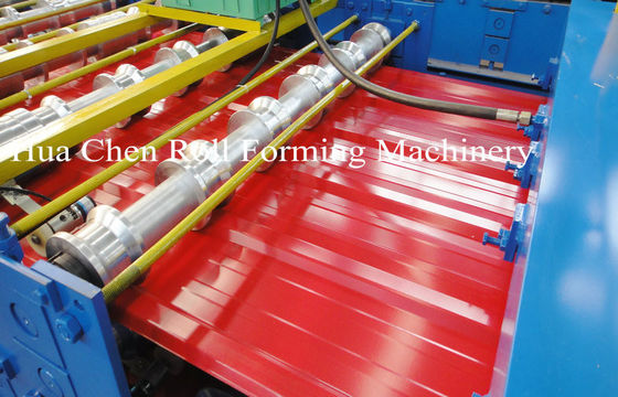 Petit pain de panneau de toit de double couche de plaque d'acier de couleur formant la largeur de la machine 1200/1250mm
