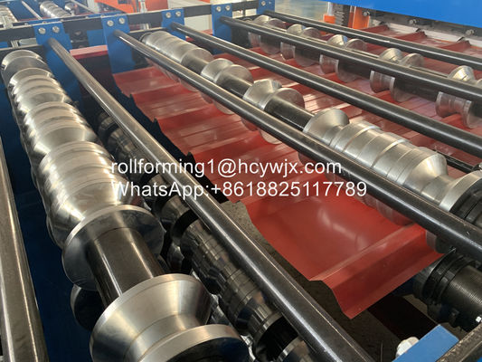 Métal d'IBR couvrant le petit pain de double couche formant la machine