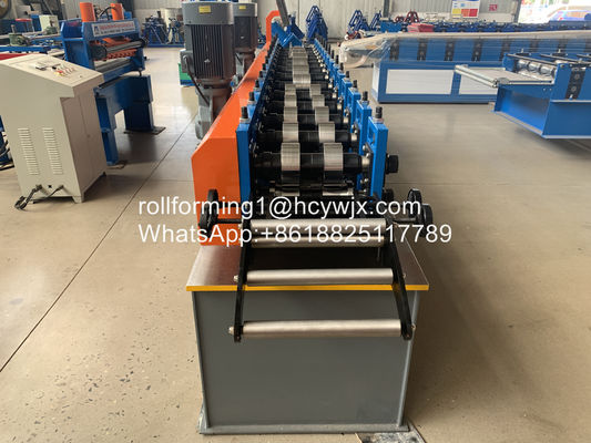 Machine de formation en acier de C-forme ultra-rapide