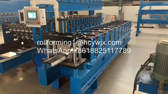 Épaisseur galvanisée Ridge Cap Roll Former du toit 1.5mm en métal