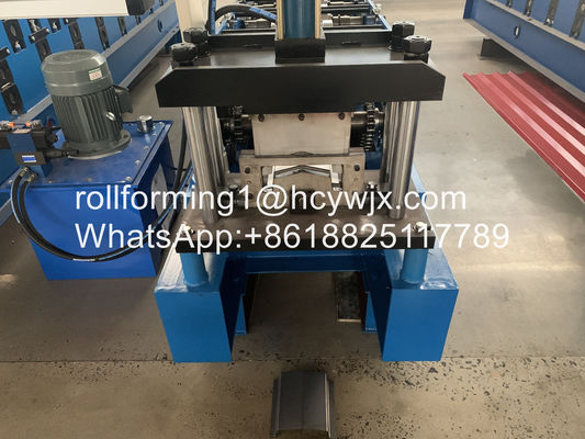 Épaisseur galvanisée Ridge Cap Roll Former du toit 1.5mm en métal