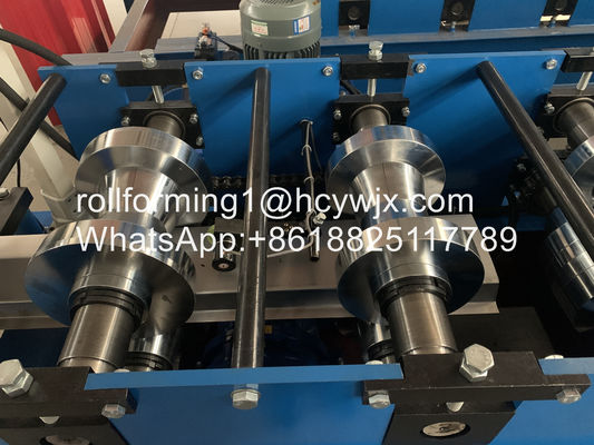 Épaisseur galvanisée Ridge Cap Roll Former du toit 1.5mm en métal