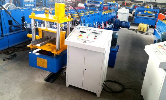 Le petit pain de Purlin de la Manche en acier C formant la machine 13 rame le contrôle hydraulique